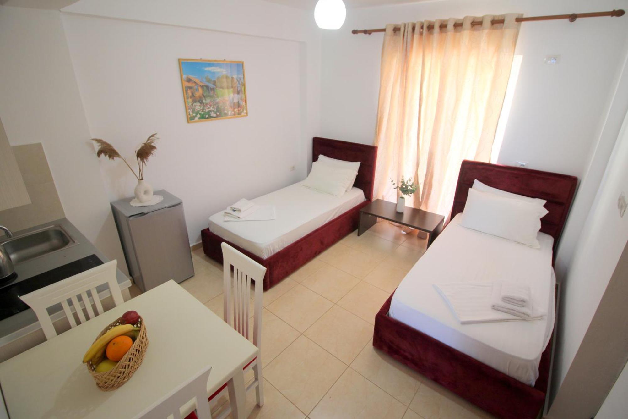 Afrimi Relax Apartments Sarande Bagian luar foto