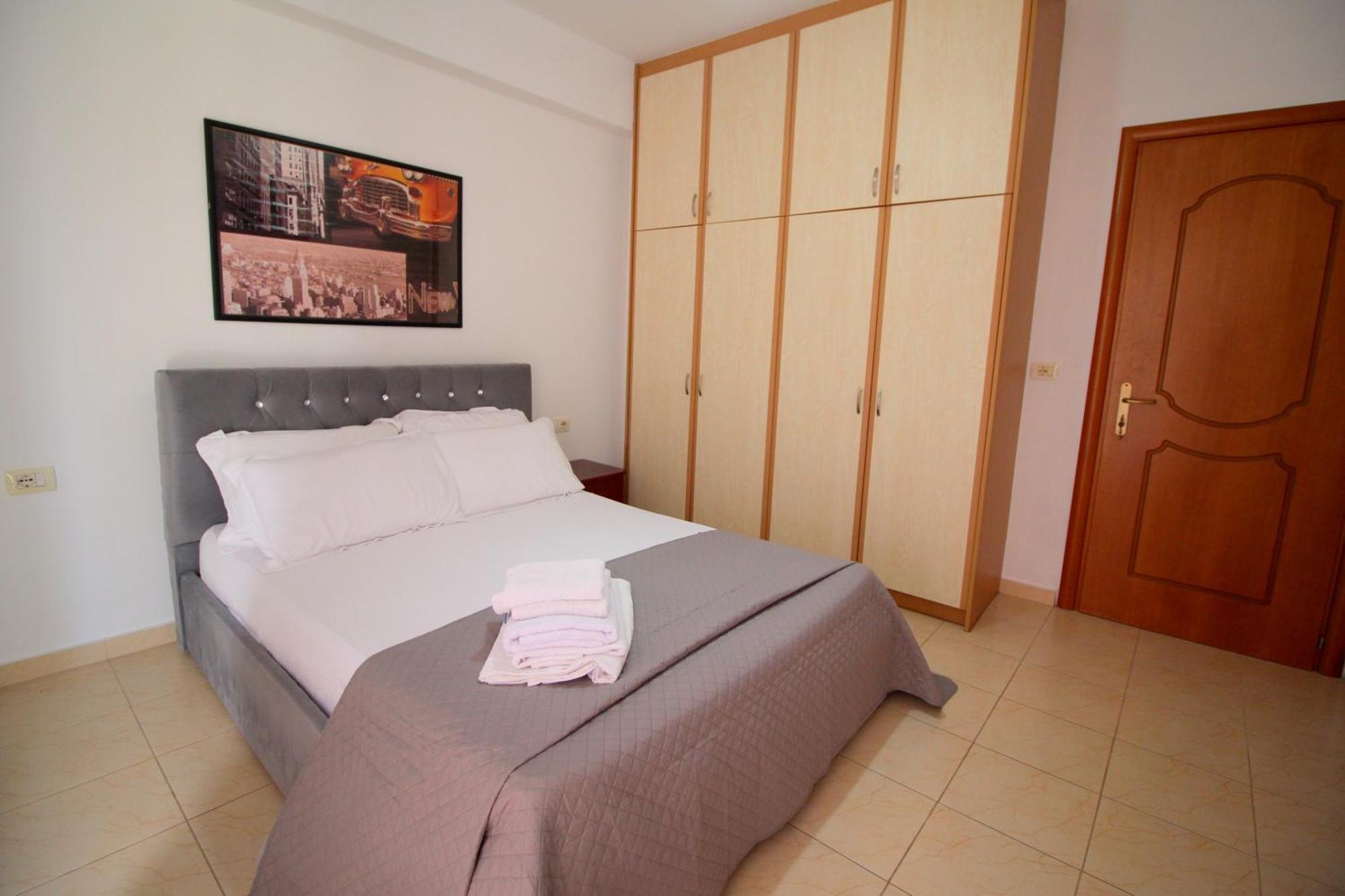 Afrimi Relax Apartments Sarande Bagian luar foto