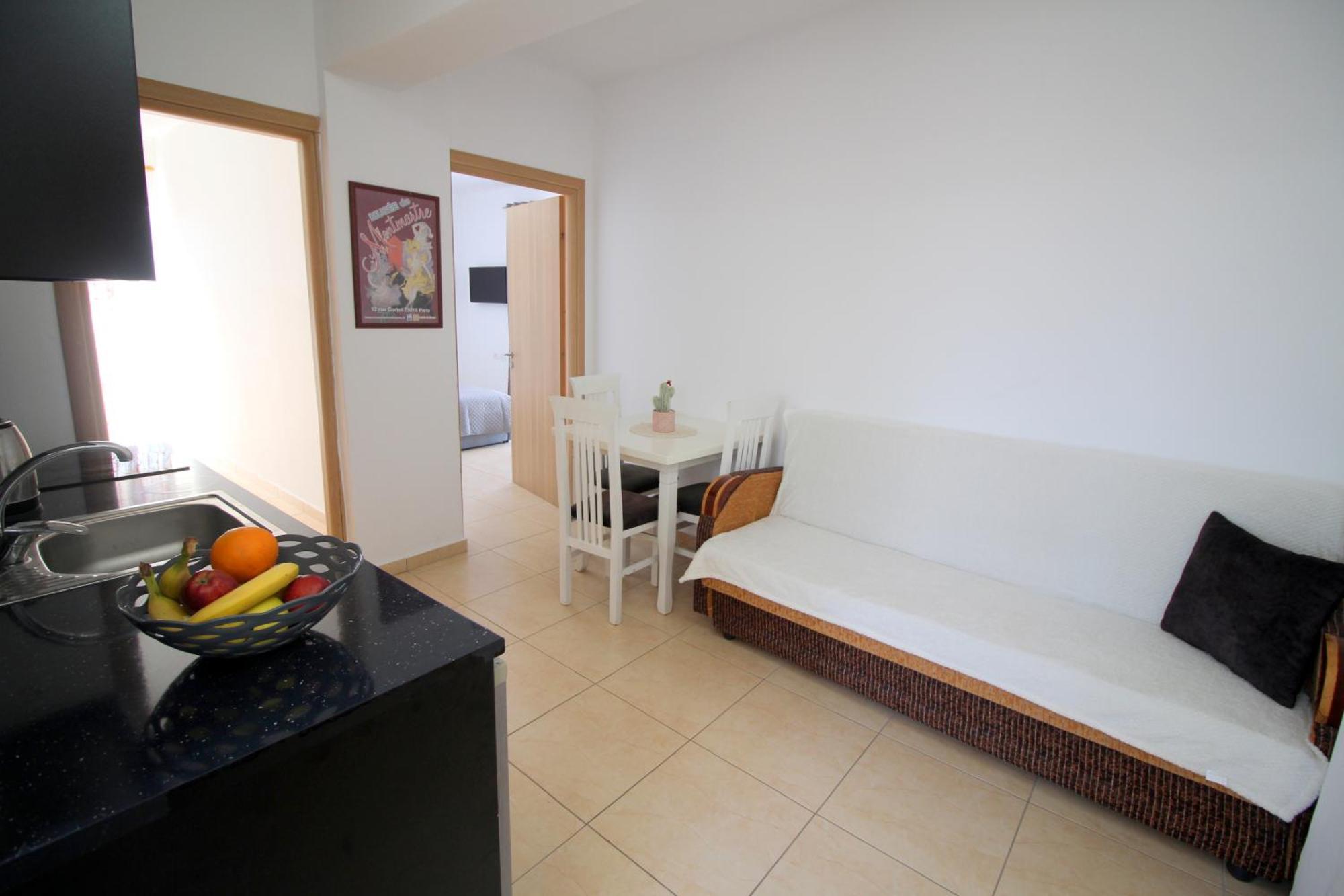 Afrimi Relax Apartments Sarande Bagian luar foto